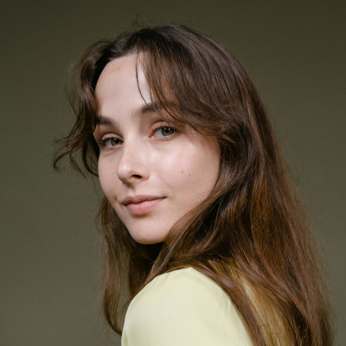 Mia